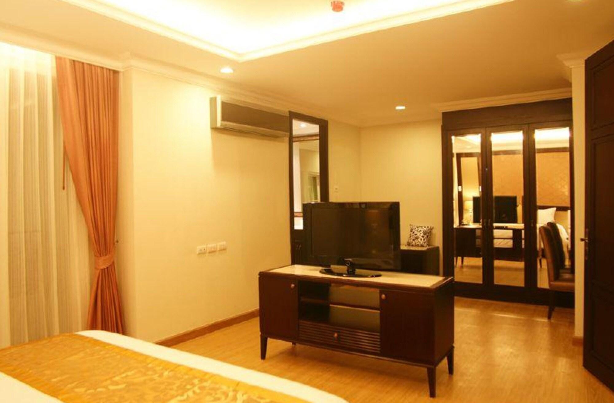 Lk Legend Hotel Pattaya Luaran gambar